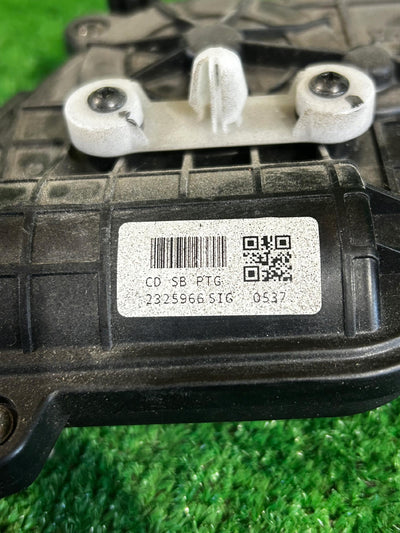 ELEKTRYCZNY ZAMEK KLAPY BAGAŻNIKA KIA X-CEED