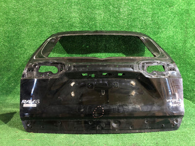 KLAPA BAGAŻNIKA TOYOTA RAV4 V