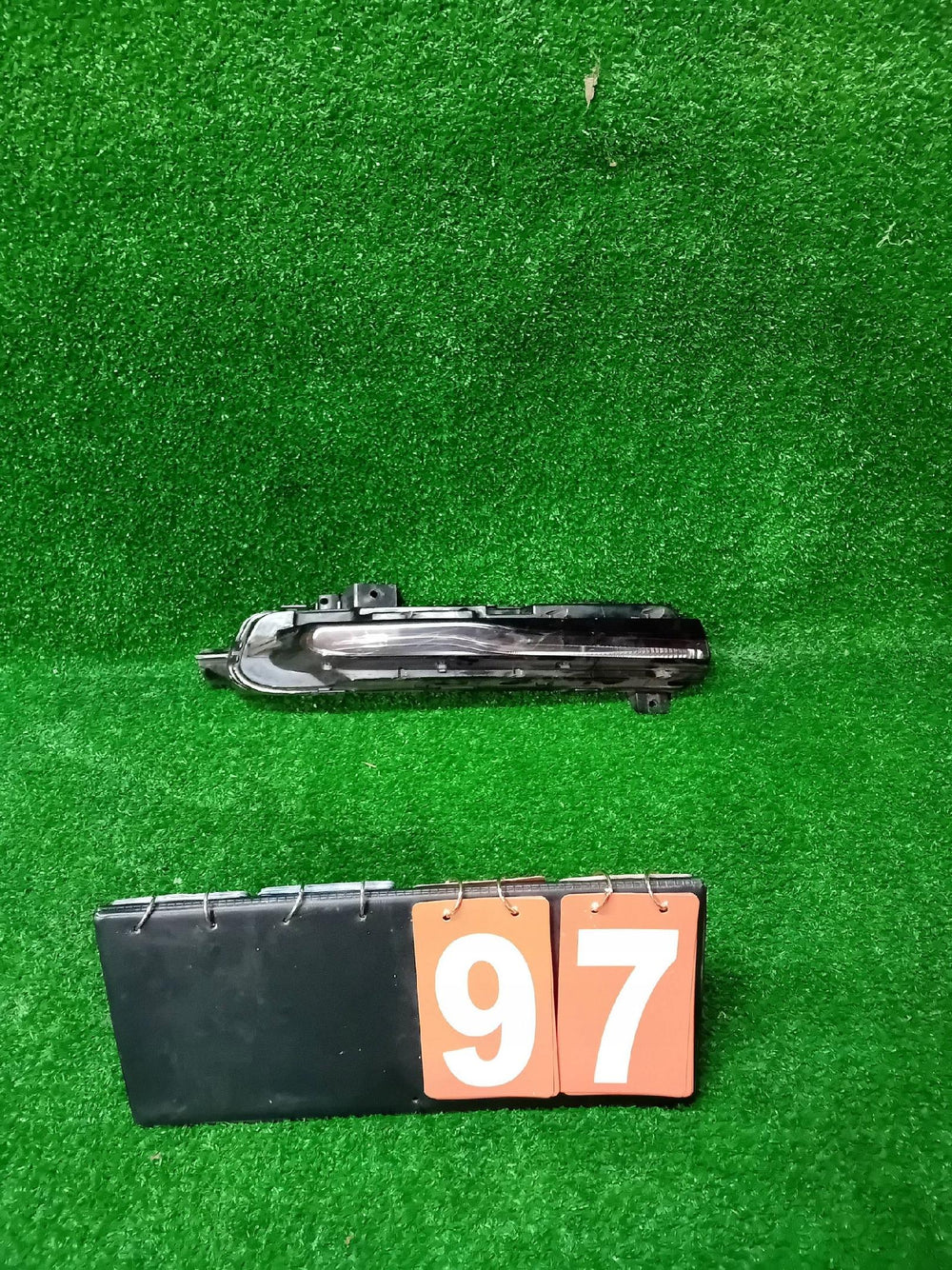 DRL HALOGEN PRAWY PRZÓD VOLOV V40 II 12- NR.97