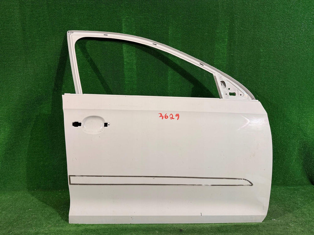 DRZWI PRZEDNIE PRAWE PRAWY PRZÓD SKODA RAPID NR.3629