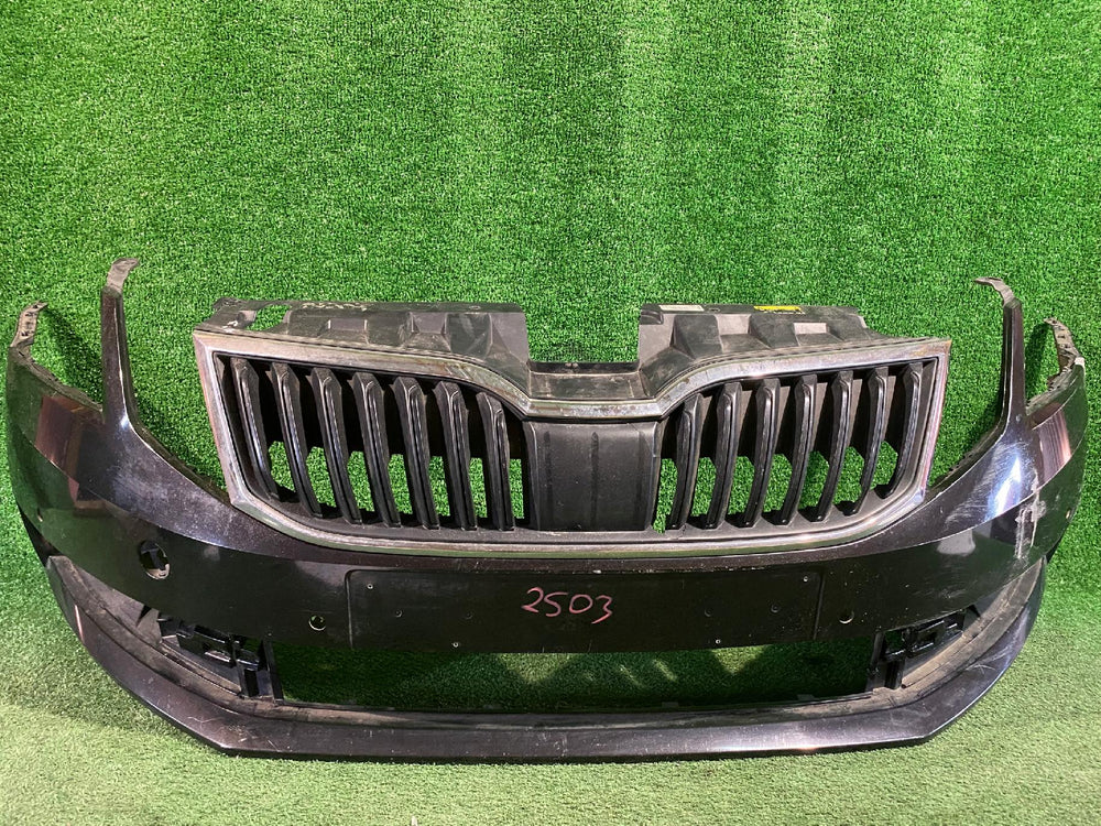 ZDERZAK PRZEDNI PRZÓD SKODA OCTAVIA III LIFT NR.2503