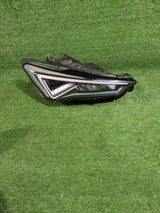 REFLEKTOR PRAWY PRZÓD SEAT TARRACO FULL LED NR.912