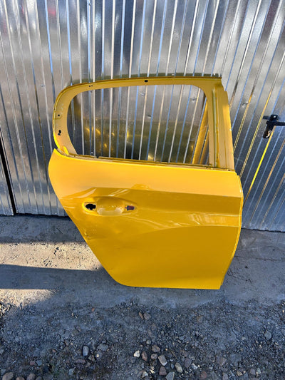 DRZWI TYLNE PRAWE PEUGEOT 208 II NR.00