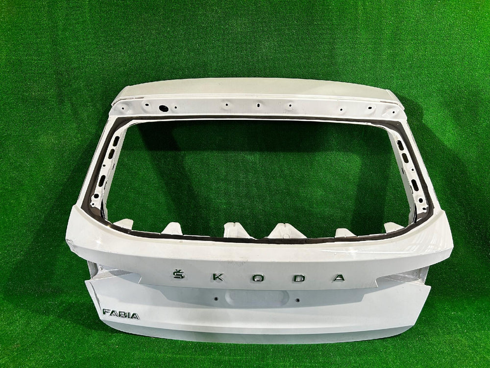 KLAPA TYŁ TYLNA SKODA FABIA IV HB