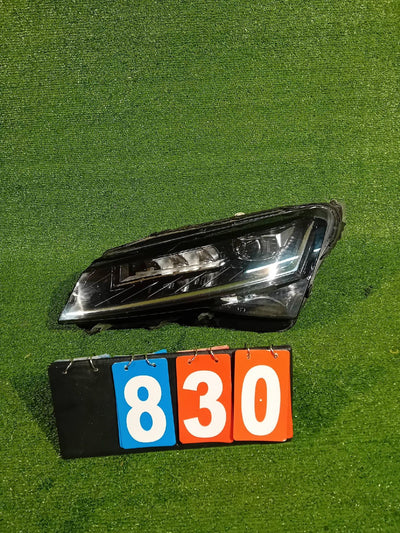 REFLEKTOR LEWY PRZÓD SKODA SUPERB III LIFT 19- MATRIX FULL LED NR.830
