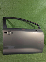 DRZWI PRZEDNIE PRAWE PRAWY PRZÓD TOYOTA COROLLA E21 NR.3940