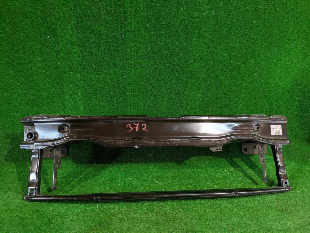 BELKA ZDERZAKA PRZEDNIEGO PRZÓD AUDI A3 8Y