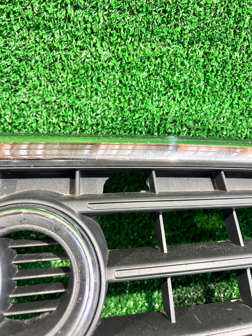 GRILL ATRAPA AUDI A4 B8