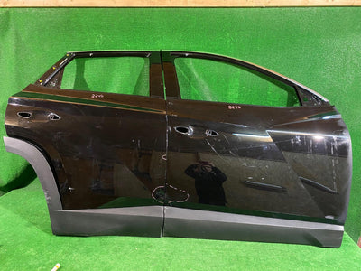 DRZWI PRZEDNIE PRAWE HYUNDAI TUCSON IV NR.2245