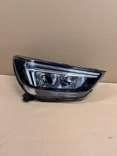 REFLEKTOR PRAWY OPEL MOKKA X LIFT ZWYKŁA LED 16- nr.000