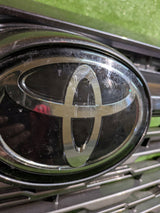 ZDERZAK PRZEDNI PRZÓD TOYOTA RAV4 V BEZ PDC NR.5094