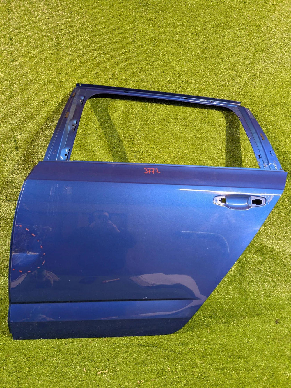 DRZWI TYLNE LEWE LEWY TYŁ SKODA OCTAVIA III 5E9 KOMBI NR.3772